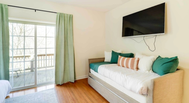 Коттедж Deck + Scenic Views: Beech Mtn Group Getaway