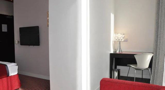 Двухместный номер Executive Red & Blue Design Hotel Prague