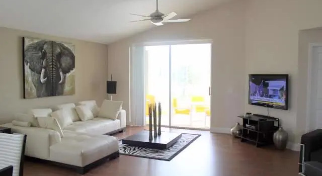 Amazing Pool House - 10 Min From Disney Orlando, Kissimmee, US, Book Hotel Hoteller i Four Corners med pool, Swimmingpool