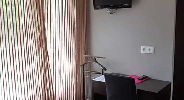 Двухместный номер Standard с балконом Hôtel Savary