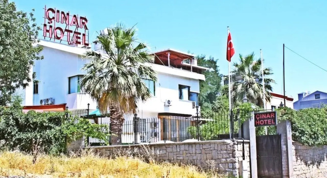 Oz Cinar Hotel
