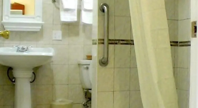 Четырёхместный номер Standard Stardust Motel