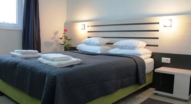 Garni Hotel 11Tica DM
