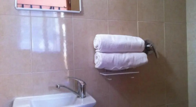 Habitación individual Económica con balcón Hotel 28
