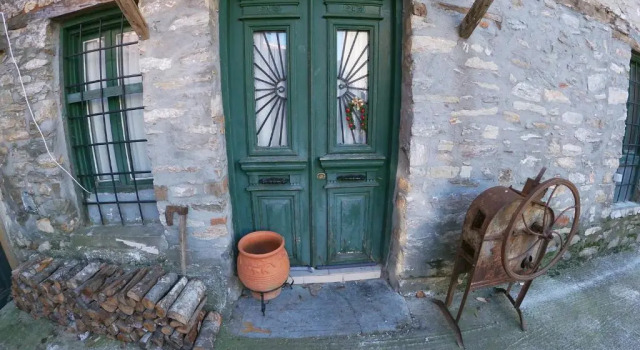 Коттедж Sklithro's stonehouse