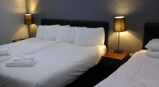 Трёхместный номер Standard The Liverpool Inn Hotel