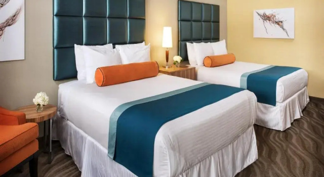 Четырёхместный номер Standard Porto Vista Hotel In Little Italy