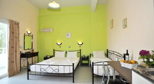 Студия Standard Evelin hotel