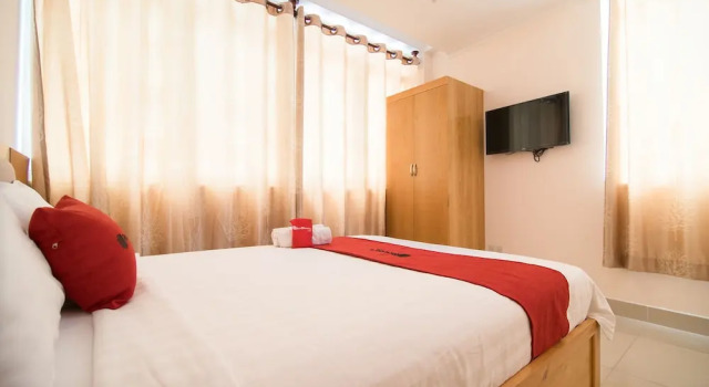 Номер Superior RedDoorz Plus @ Tran Hung Dao Street 2