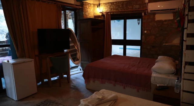 Номер Standard c 1 комнатой с балконом и с видом на сад Kayserkaya Cottages & Camping