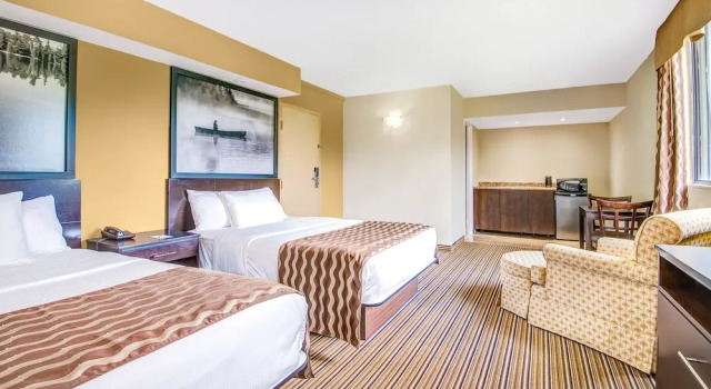 Номер Standard red maple inn and suites