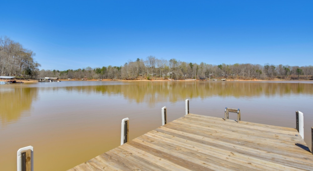 Private Beach & Dock: Lake Hartwell Family Getaway, Reserva ahora Hotel Gumlog Estados Unidos