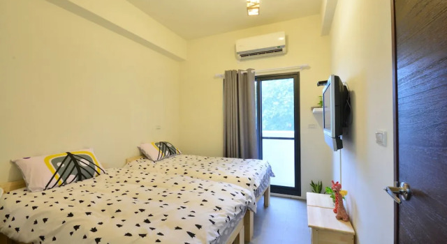 Двухместный номер Economy с балконом Hellostay B&B Hualien Jian