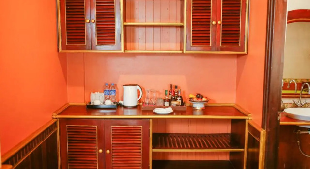 Полулюкс E-Outfitting Vang Thong Hotel