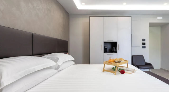 Двухместный номер Standard с балконом Mesbeglia Luxury Rooms