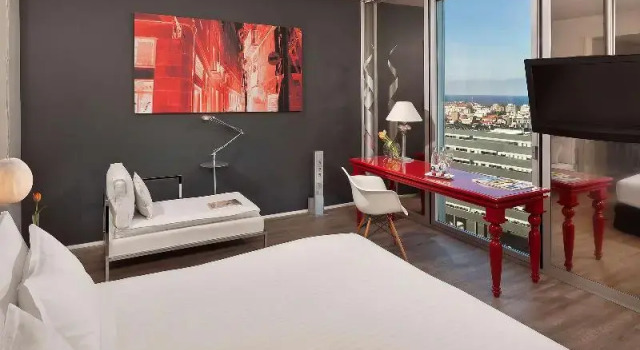 Двухместный номер Premium с видом на море Meliá Barcelona Sky 4 Sup