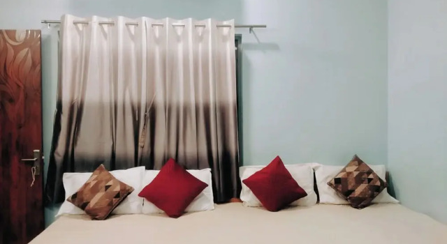 Четырёхместный семейный номер Standard Shreeram guest house