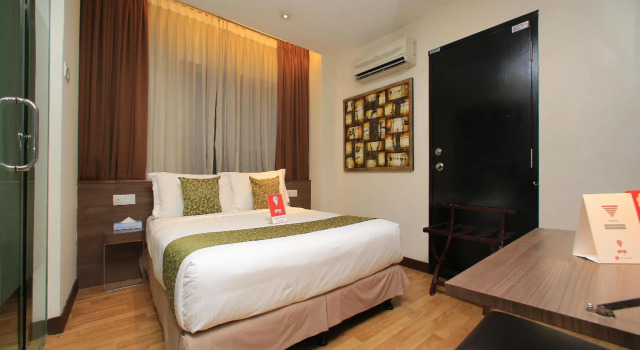 OYO 121 Frenz Hotel