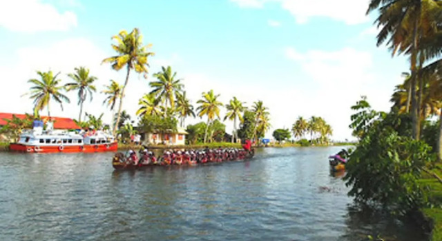 Houseboat Cruise in the Backwaters of Kerala, Забронировать Дом для отпуска Отели штата Кералы с парковкой, Парковка