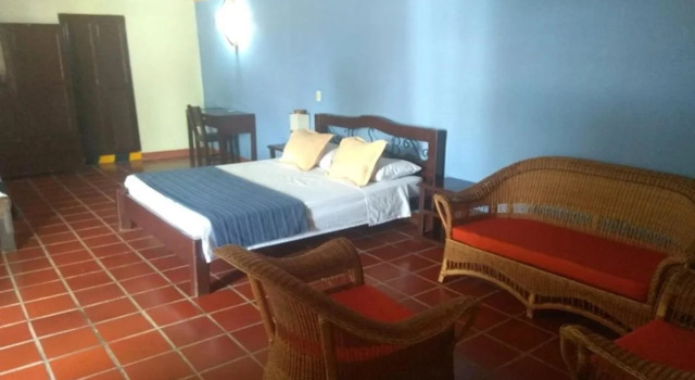 Eco Hotel Santa Barbara, Rezerwuj Hotel Hotele w Santander z parkingiem, Parking