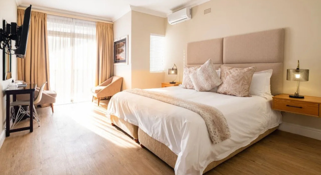 Номер Luxury 3 On Camps Bay