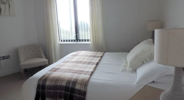 Апартаменты Luxury Sea Breeze Apartment