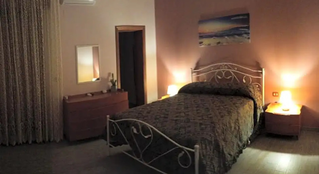 SoleLuna 319, Varaa Hotelli Reggio di Calabria Calabria