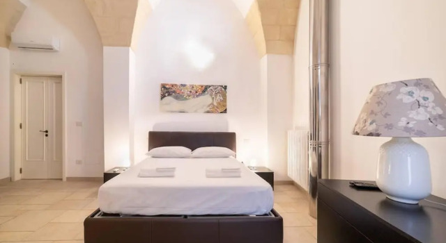 Holiday Home Sleeps 6 in the Historic Center of Le, Забронировать Отель Лечче Саленто, рядом с Museo Sigismondo Castromediano
