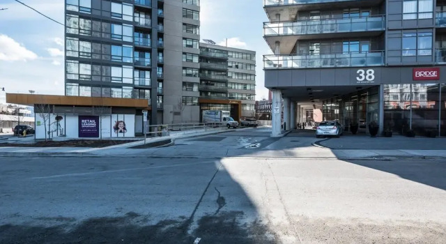 Life Suites Rogers Centre, Забронировать Отель Отели Торонто 4 звезды, рядом с Театр Принцесса Уэльса, 4*