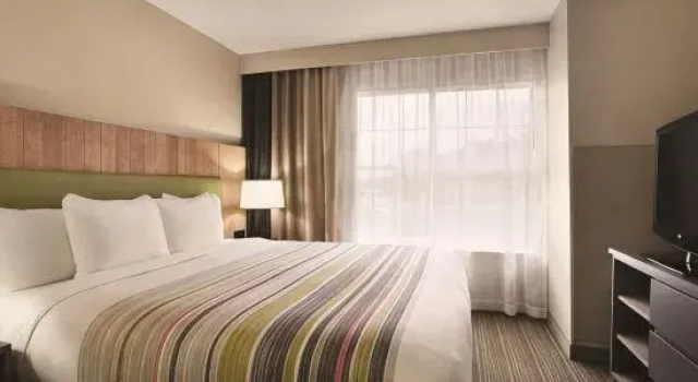 Двухместный люкс Country Inn & Suites by Radisson, Newnan, GA