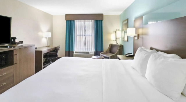 Двухместный номер Standard Comfort Inn Dunn near I-95