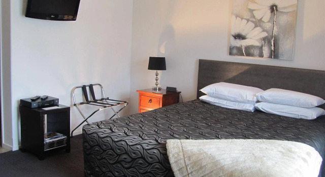 Two Tree Motel & Lodge, Забронировать Мотель Бленем Мальборо