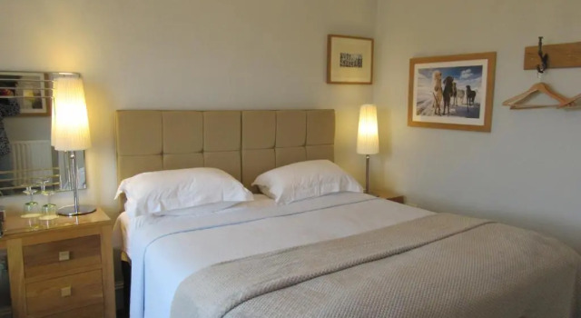 Номер Comfort Middleton House Bed and Breakfast