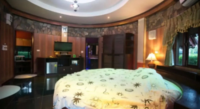 Two Tiger Resort & Spa