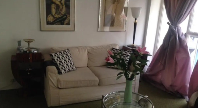 Charm balcony Eiffel & AV suffren, Забронировать Отель Париж Иль-де-Франс, рядом с Espace Nadeshiko Paris France
