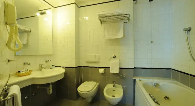 Номер Standard с балконом Hotel Le Roi
