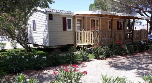 Mobil home 3 chambres, Rezervați Teren de campat Camping și glamping în Pyrénées-Orientales, Teren de campat