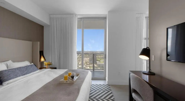 5 * AMENITIES Luxury 3 BR - FRONT Intercostal VIEW, Rezerwuj Hotel Hollywood Panhandle Florida