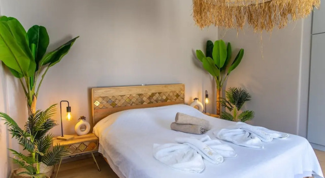Luxury Villa Delphinus - AllParos Villas, Prenota Villa Hotel a Paro con piscina, Piscina