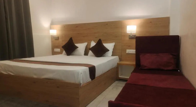 Трёхместный номер Standard с красивым видом из окна Sonu Guesthouse & Hostel, Rishikesh