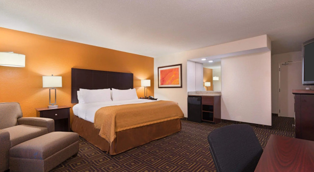 Двухместный номер Executive Holiday Inn Knoxville West- Cedar Bluff Rd by IHG