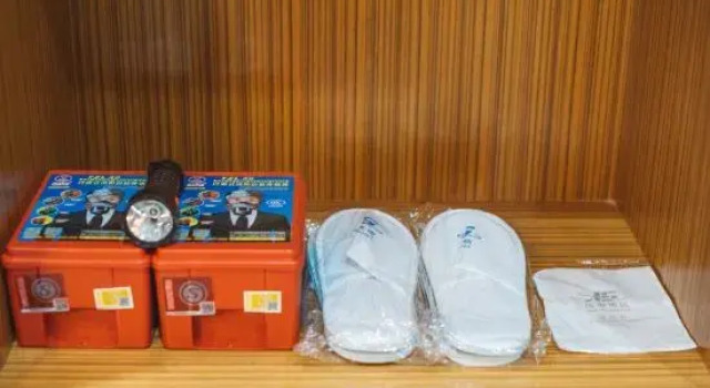 Люкс Comfort Beijing Junshi Hotel (Fangshan Doudian Town Government)