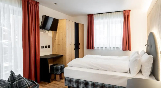 Номер Deluxe Albergo Garni Edy