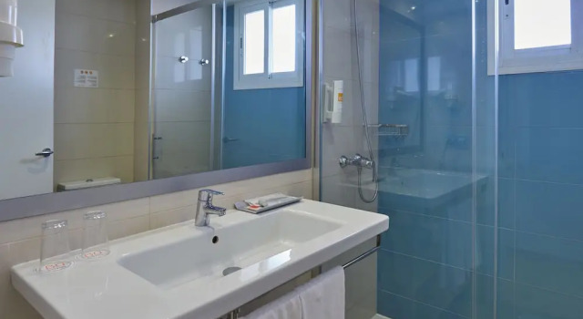 Single room with balcony BQ Delfín Azul Hotel
