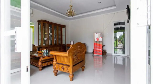 RedDoorz Near Universitas Muhammadiyah Yogyakarta, Rezervovat Hotel 3hvězdičkové hotely v Yogyakarta Province, 3*