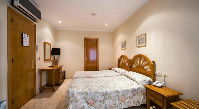 Двухместный номер Standard Hotel Jardí Apartaments