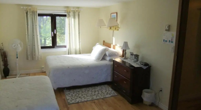 Standard- firedobbelt værelse Auld Farm Inn B&B