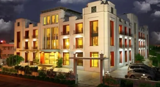 Renest Gandhidham, Varaa Hotelli Gandhidham Gujarat