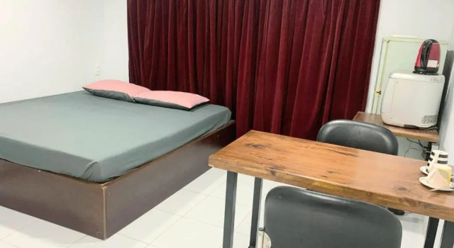 Riverhome Saigon Apartments, Забронировать Апартаменты/квартира Отели Хошимина с парковкой, рядом с Vinh Nghiem Pagoda, Парковка