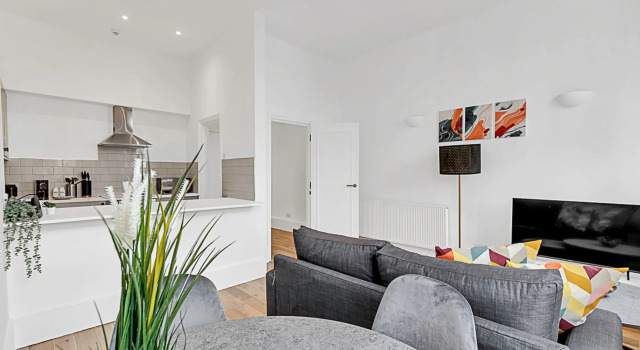 Contemporary Oasis in Paddington II